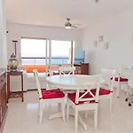 Apartment Larada