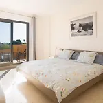 Apartment In Estepona With Sea View
