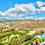 Mediterranean Swing - Acosta Apartment 4, Villa Padierna