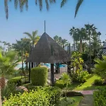 Townhouse Beachfront In Costalita