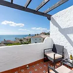La Riviera - Stunning Apartment By The Beach