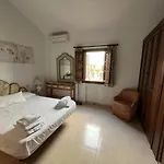 Estepona - Playa - Villa Con Terraza Con Acceso Directo A La Piscina Te16