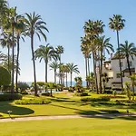 Relax Alcazaba Beach Apartment
