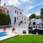 Preciosa Casa 4 Dormitorios Con Piscina Privada