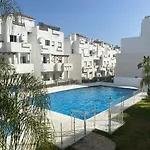 Penthouse Seaview And Golf Valle Romano Estepona