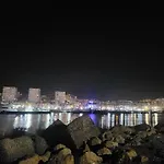 Beach Bungalow Port,Free Parking
