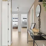 Luxe nieuwbouw appartement met privé parkeren