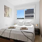Luxury New Apartment City Center Estepona - Private Parking