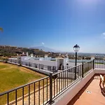 Paraiso Top - Best Sea-Views, 3 Bedrooms, 7 Pools