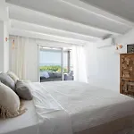Beach Villa Dorada