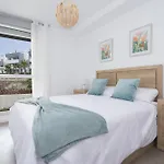Serenity Apartment 2Br With Pool