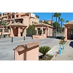 Sunbeach Hacienda Apartment