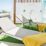 Lms48- Roof Terrace, Jacuzzi & Sauna