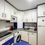 Urban Sunshine Apartment