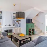 3 Bedroom Gorgeous Home In Estepona