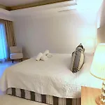 10 Bedroom Palace Huge Garden, Sea View!