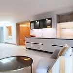 10 Bedroom Palace Huge Garden, Sea View!