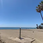 Cozy Beachfront 2B Apartment