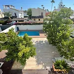 Bonita Villa Con Piscina