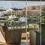 Hoyo19 10 Views Luxury Resort