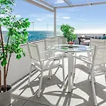 Victoria Blu Apartment Ref #95