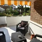 Studio Fuer 4 Personenund 1 Kind In Andalusien