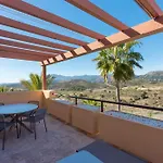 Stunning 3-Bedroom Seaview Penthouse