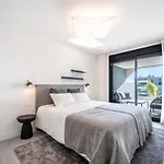 Luxury Oasis Escape