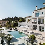 Villa Paraiso Alto Ultimate Holiday Villa Pool Gym Cinema Parking Golf