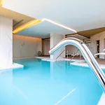 Oasis 325 Kronos - 3 Bedroom