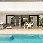 Villa Aurora - Marbella - Contemporary Villa In New Golden Mile