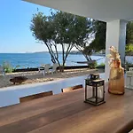 Beachfront Villa
