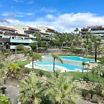 2Br Luxe Stay In Marbella Close To Beaches