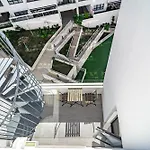 Eg54A - Luxury Penthouse With Private Sun Terrace