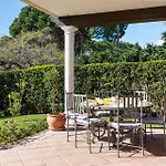 Townhouse In Paraiso
