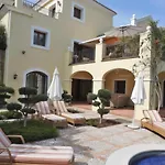 Luxury Stay At Villa Maria In El Paraiso Spain
