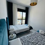 Luxury On The Beach & Infinity Pool, Marbella Estepona