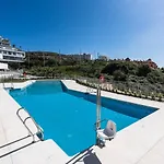 2Br Oceana Gardens Amazing Views Luxury Apt