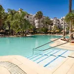 Cozy Apartment In Estepona With Wifi