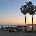 2 Bed Apartment Estepona Centre Next To The Beach!