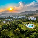 Alcazaba Lagoon Luxury Retreat