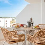 Estepona Beach Getaway 2Br Apartment W Sea View