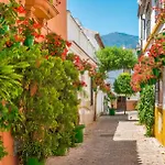 Casa Del Toro Estepona