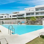 Lujo Confort Y Piscina En La Costa Del Sol