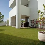 Alanda Los Flamingos