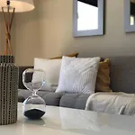Luxurious Apartment In Beautiful Settings
