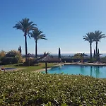 Four Seasons Los Flamingos