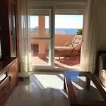Sub-ático con parking en el centro de Estepona