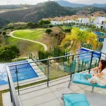 Luxury Villa Chelsea For Golf & Relax In Best Location