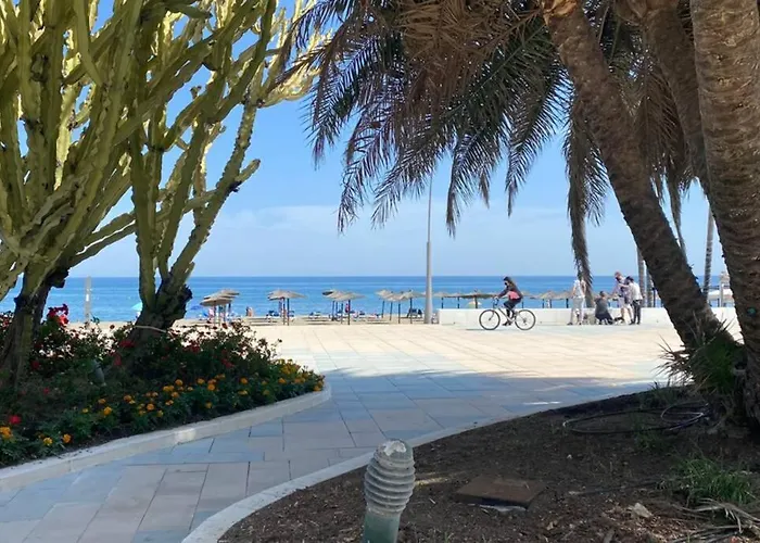 Diana Estepona Centro, A 500 M De La Playa, Plaza De Garaje Incluida